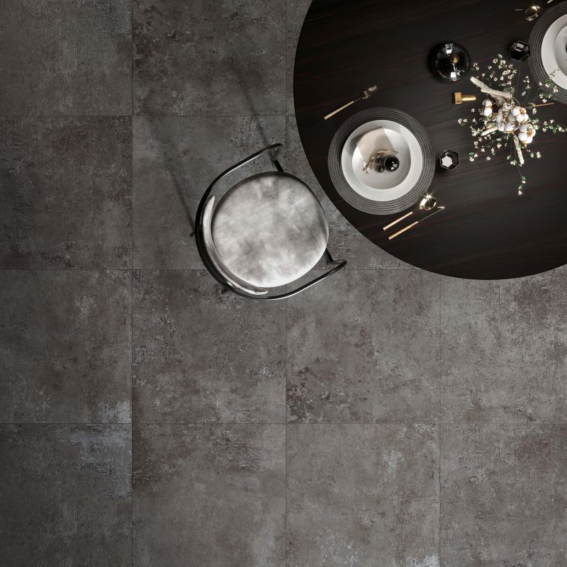 Baldosa de gres porcelánico efecto cemento industrial moderno, oscuro, 60x120 cm - CS25039