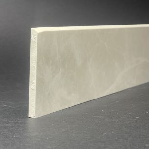 Rodapié de Porcelana Mármol Beige Al.7cm X L.100cm